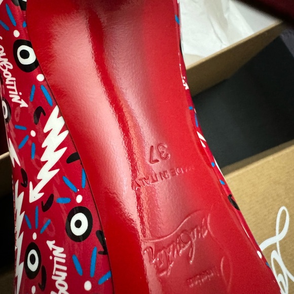 Red Christian Louboutin heels - Picture 10 of 13